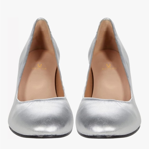 🆕 Matted Silver 2” Chunky Block Heel Women's Shoes size 7.5 slip on - Picture 4 of 6